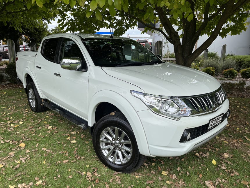 2015 Mitsubishi Triton | GLS 2.4D 4WD 5sp AUTO D/CAB DIESEL 4X4 | 17763 | 1