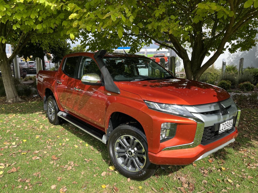 2019 Mitsubishi Triton | DC GLX-R 4X4 6AT 2.4D AUTO 4WD | 17775 | 1