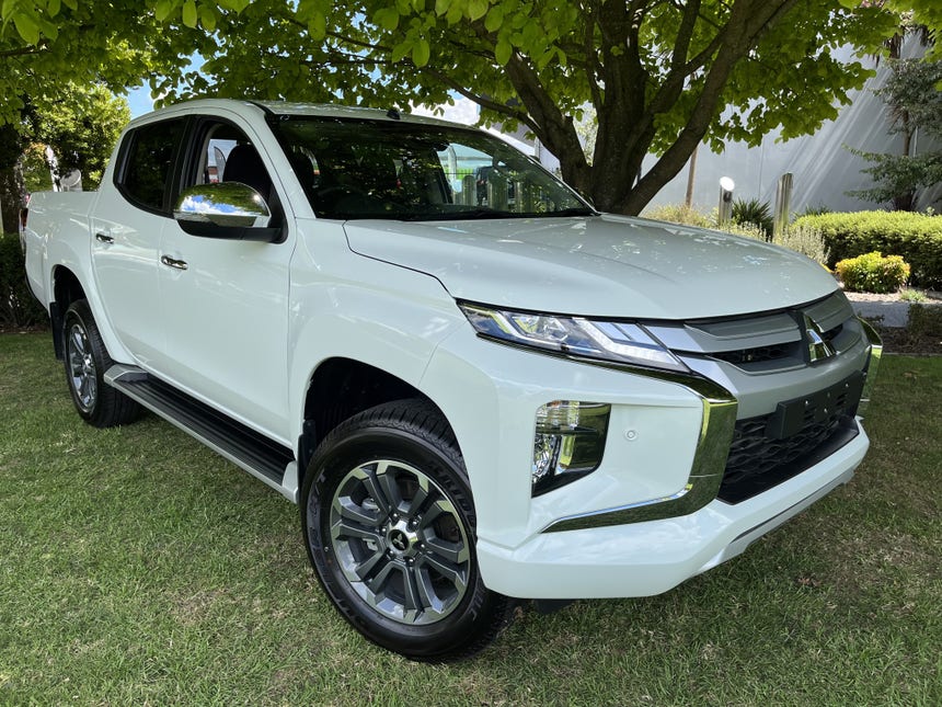 2024 Mitsubishi Triton | DC GLXR 6AT 2.4D 2WD AUTO TURBO DIESEL | 20276 | 1