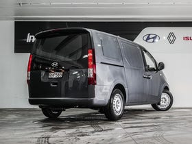 2025 Hyundai STARIA LOAD | 2.2DT/8AT | 27906 | 3