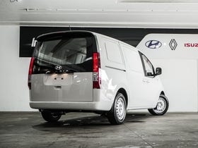 2025 Hyundai STARIA LOAD | 2.2DT/8AT | 29355 | 3