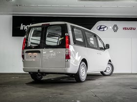 2026 Hyundai STARIA LOAD | VAN 2.2D 2WD 8AT BARN DOOR | 29720 | 3