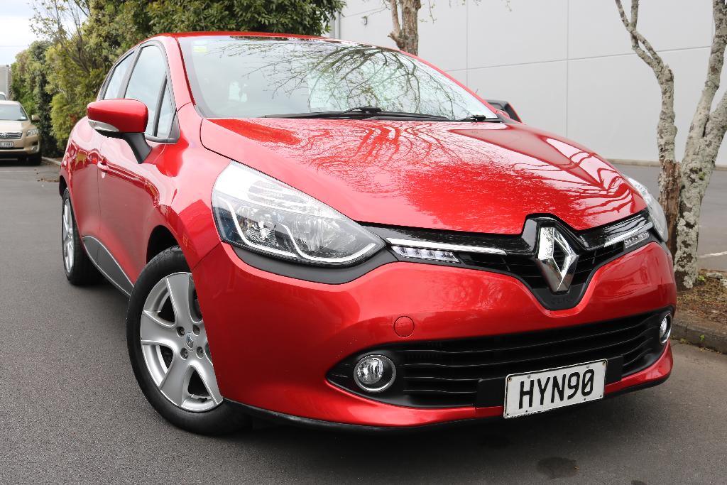 Renault Clio 2015 EXPRESSION 1.2P/6AT