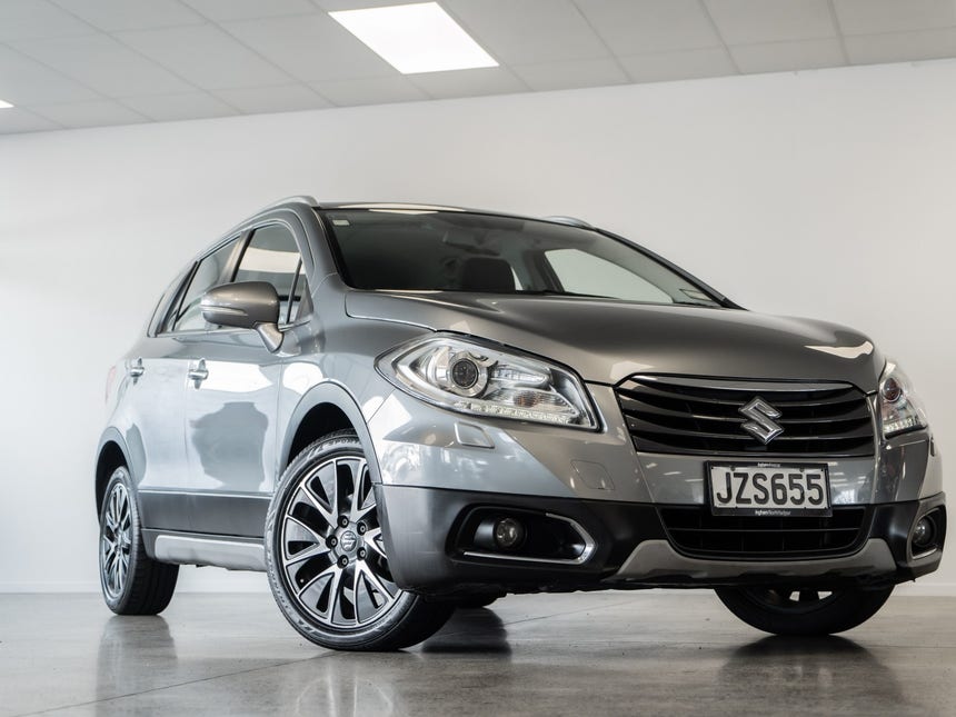 2016 Suzuki SX4 S-CROSS | LTDFC 1.6P/7CVT/HA/5 | 16565 | 1