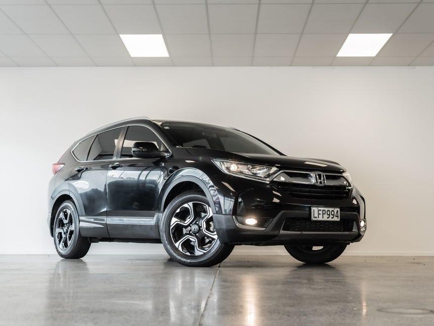 2018 Honda CR-V | 2WD TOURING 1.5PT | 17646 | 1