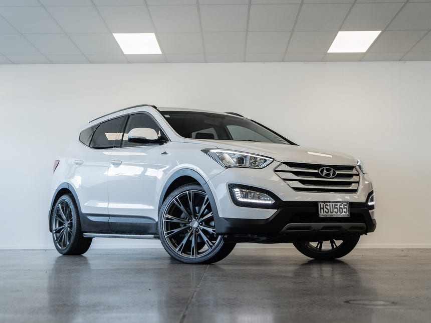 2014 Hyundai Santa Fe | DM 2.2D 5S | 17709 | 1