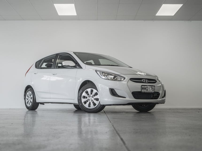 2019 Hyundai Accent | 1.4P/CVT | 19596 | 1