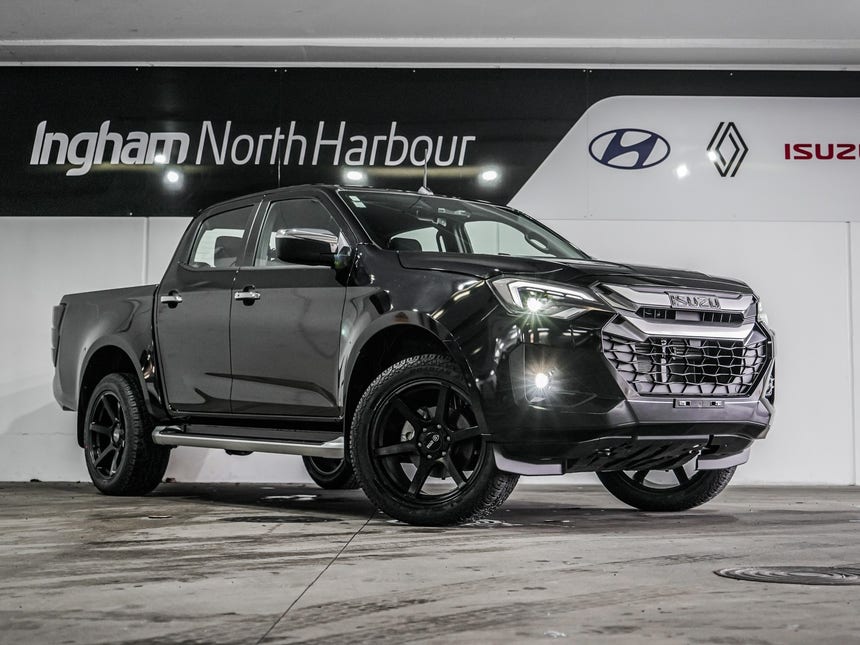 2025 Isuzu D-MAX | LS D/CAB 4WD | 24077 | 1