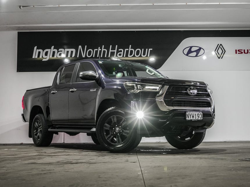 2021 Toyota Hilux | SR5 TD DC 2.8DT 2WD | 24250 | 1