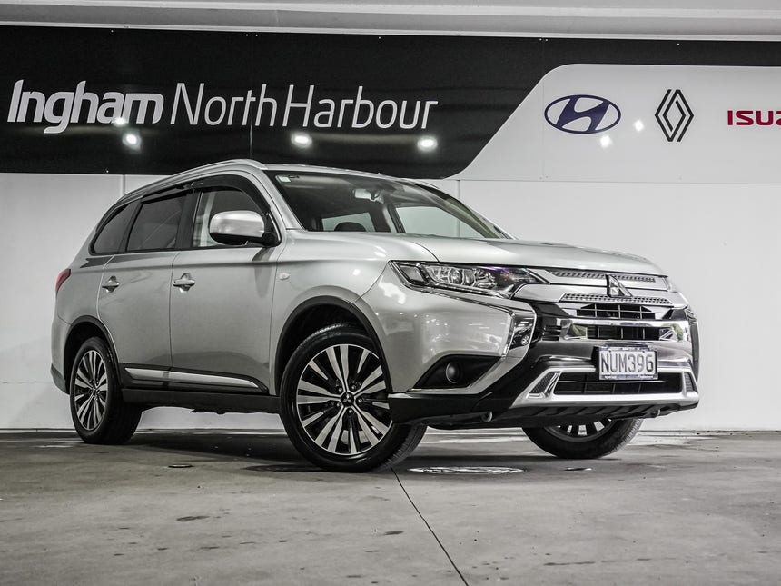 2021 Mitsubishi Outlander | LS 2.4P/CVT | 24882 | 1