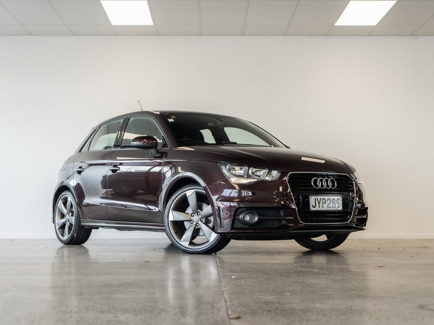 2012 Audi A1 | SPBACK 1.4T SP PLUS | 17530 | 1