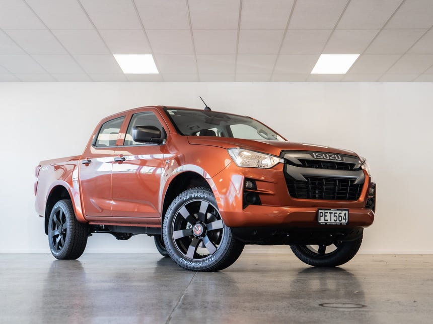 2022 Isuzu D-MAX | LX DOUBLE CAB 4WD | 17048 | 1