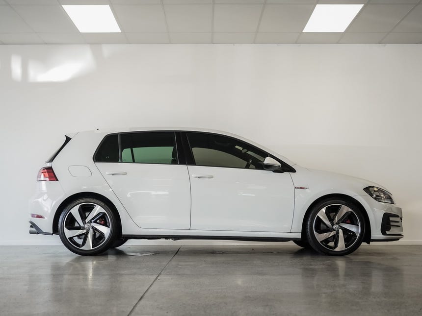 2018 Volkswagen Golf | GTI 169KW 2.0P/6AT | 17855 | 1
