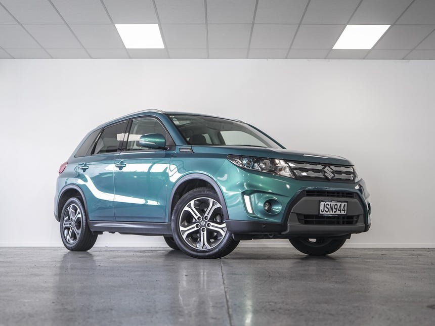2016 Suzuki Vitara | LTD FA 1.6P/6AT/SW/5D | 19048 | 1