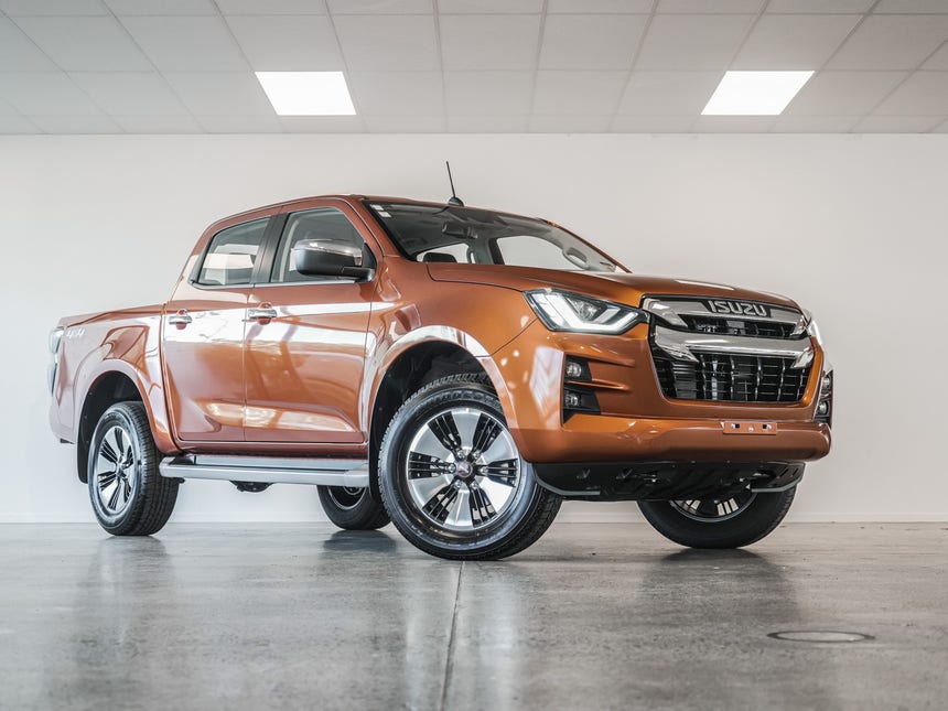 2023 Isuzu D-MAX | LS PLUS DOUBLE CAB 3 | 20712 | 1