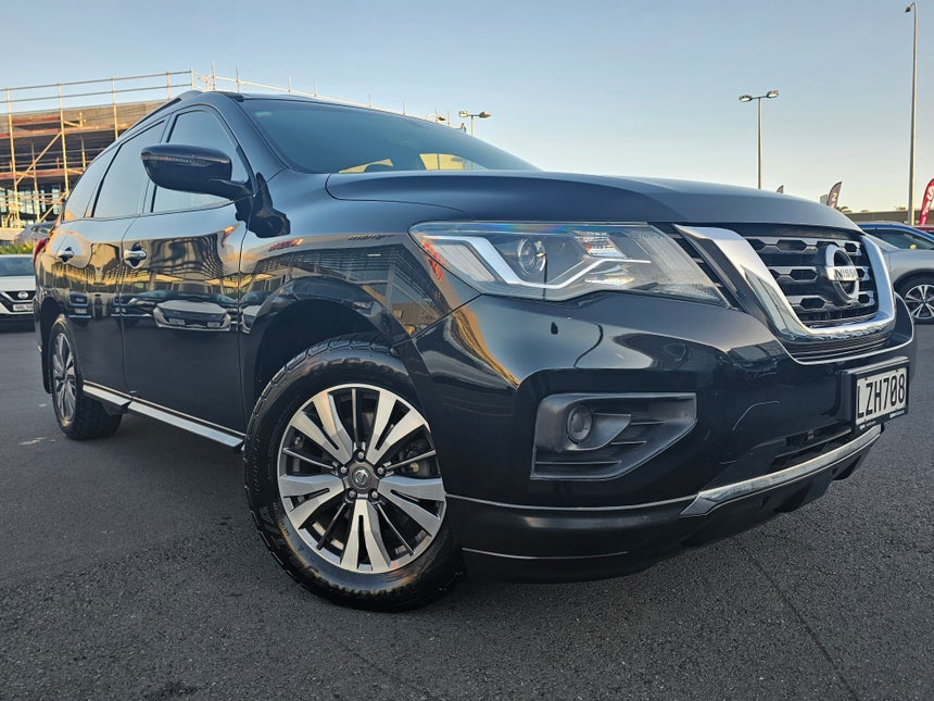 2019 Nissan Pathfinder | ST 3.5P/4WD/CVT | 20965 | 1