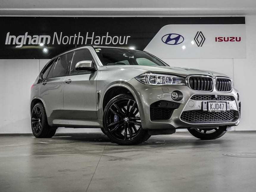 2017 BMW X5 | M SAV 4.4P/4WD/8AT/S | 25140 | 1