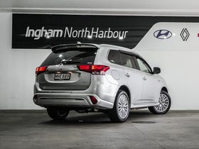 2019 Mitsubishi Outlander | VRX PHEV/4WD/AT | 30491 | 3