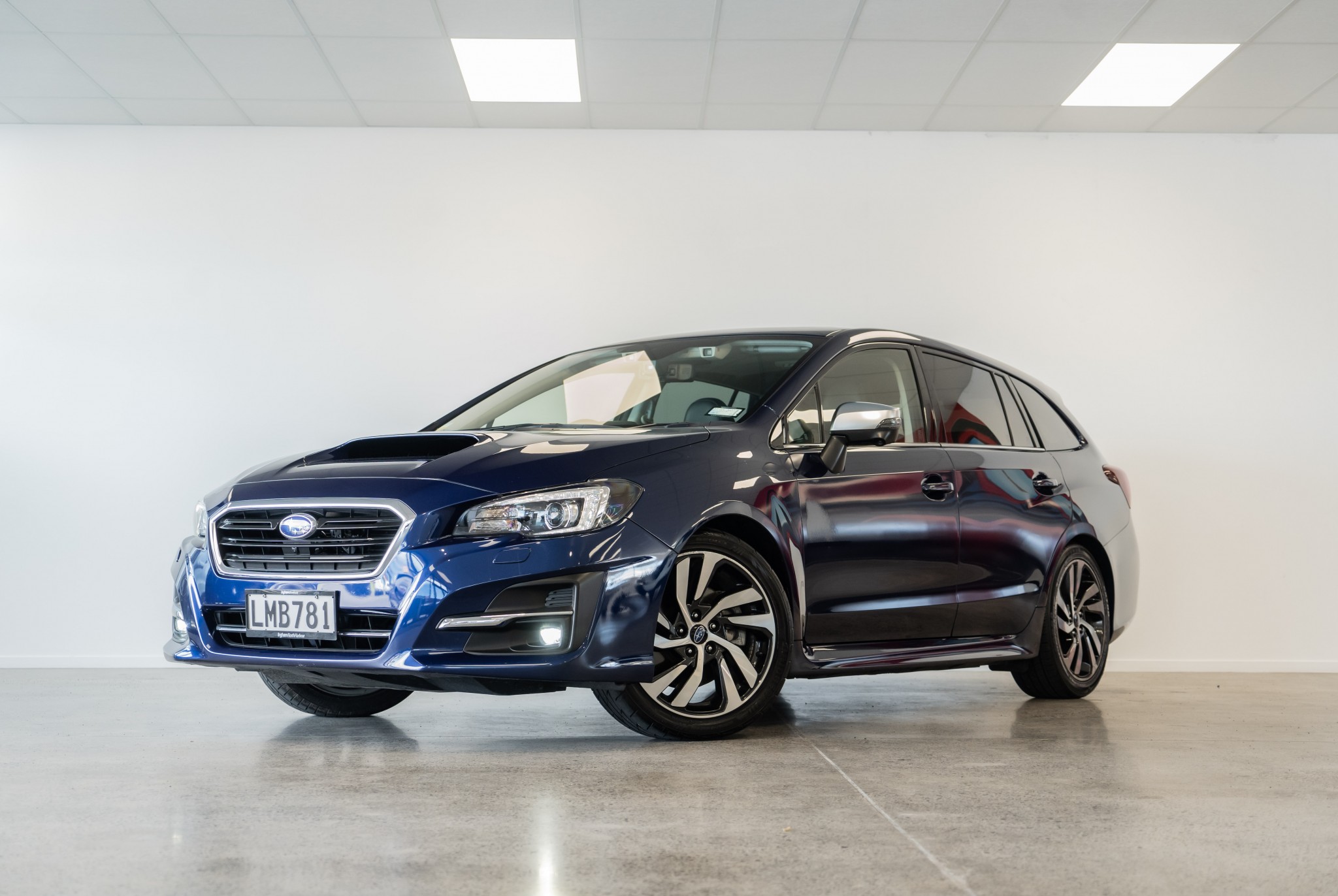 Subaru LEVORG 2018 | 2.0P/4WD/8CVT