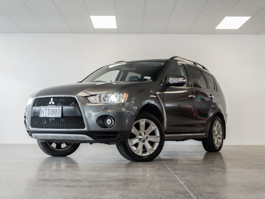 2011 Mitsubishi Outlander | 3.0P VRX | 16364 | 1