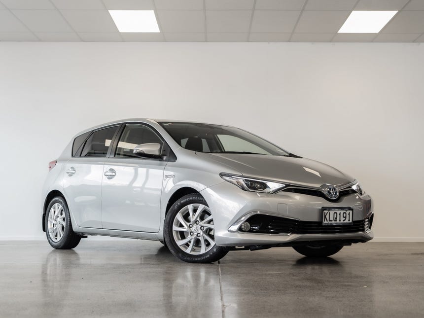 2017 Toyota Corolla | HYBRID 1.8PH/CVT | 16563 | 1