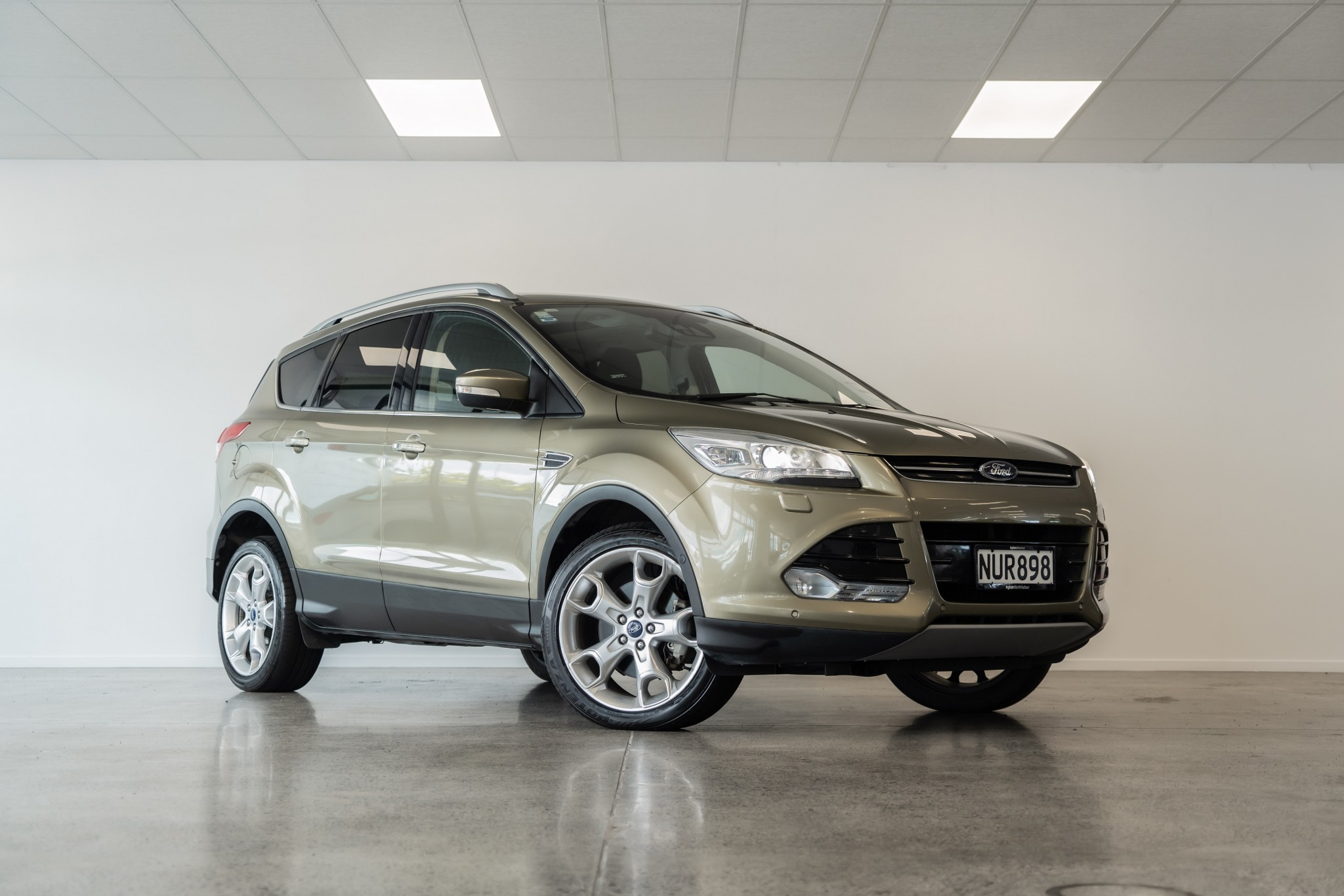 Ford Kuga 2014 AWD 2.0 DIESEL AUTO