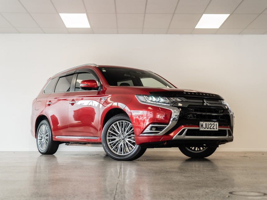 2019 Mitsubishi Outlander | VRX 94KW/PHEV/4WD/AT | 17647 | 1