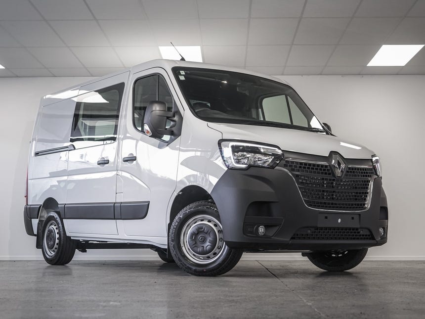 2023 Renault Master | L1H1 | 18932 | 1