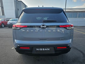 2025 Nissan Pathfinder | Ti 3.5 4WD | 24537 | 6