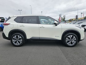 2025 Nissan X-Trail | ST-L E-POWER | 25586 | 5