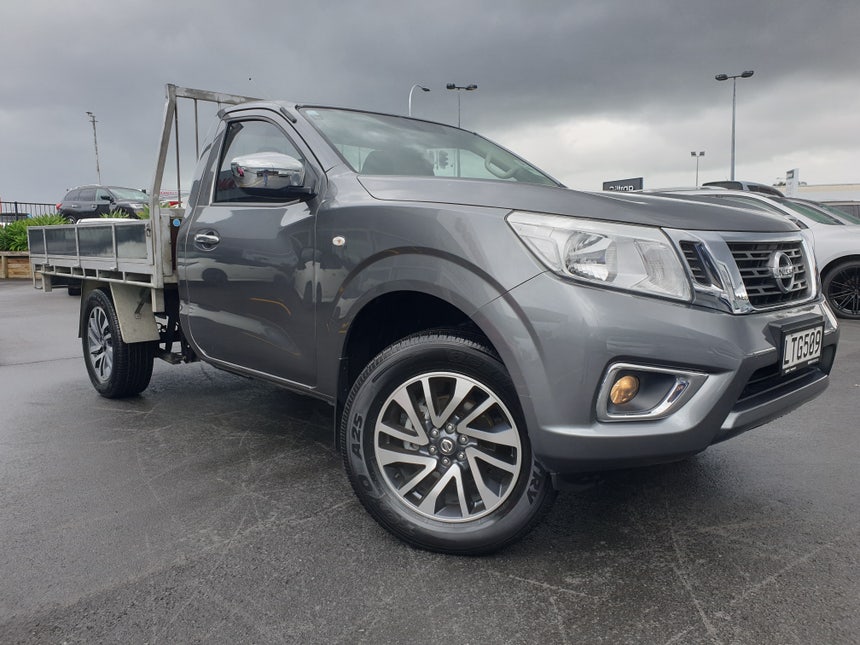 2018 Nissan Navara | RX 2.3D/6MT/CC/2DR/2WD | 14349 | 1