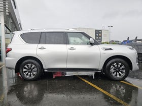 2025 Nissan Patrol | TI-L 5.6L V8 | 27744 | 5