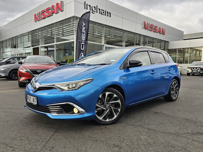 2016 Toyota Auris | HYBRID ZR | 27771 | 1