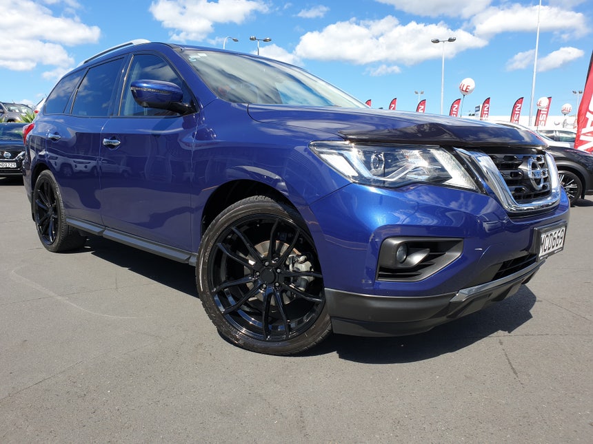 2019 Nissan Pathfinder | TI 3.5P/4WD/CVT | 14476 | 1