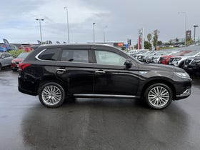 2020 Mitsubishi Outlander | VRX PHEV 4WD AUTOMATIC  | 28253 | 5