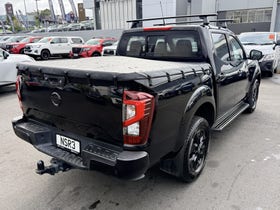 2021 Nissan Navara | ST-X BLACK EDITION | 2.3 DIESEL TURBO AUTOMATIC | 28579 | 6
