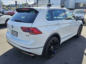 2017 Volkswagen Tiguan | TSI R-LINE 4MOTION 2 - BLACK EDITION! | 28725 | 6