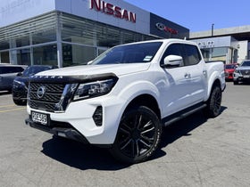 2025 Nissan Navara | ST-X I-SPORT 4WD AUTOMATIC  | 29091 | 2