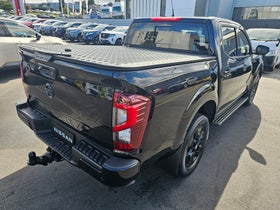 2025 Nissan Navara | ST-X BLACK EDITION | 29185 | 7