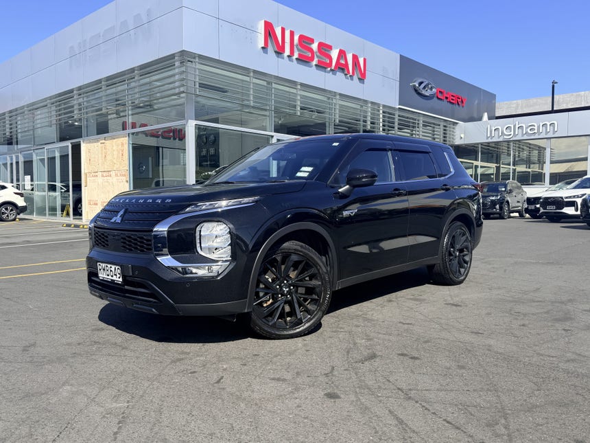 2023 Mitsubishi Outlander | SPORT PHEV 4WD | 29188 | 1