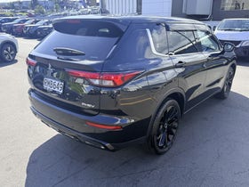 2023 Mitsubishi Outlander | SPORT PHEV 4WD | 29188 | 7