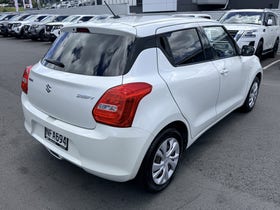 2018 Suzuki Swift | GLC | 29479 | 6
