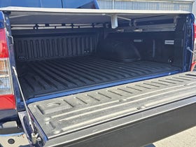 2020 Nissan Navara | ST-X 2.3D/7AM/2WD | 29575 | 7