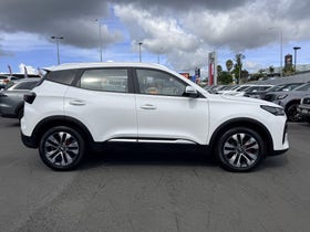 2025 Chery Tiggo 4 | ULTIMATE 1.5 PETROL TURBO | 29693 | 5