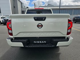 2026 Nissan Navara | PRO-4X | 29804 | 7