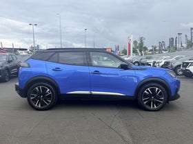 2021 Peugeot 2008 | E | 29961 | 5