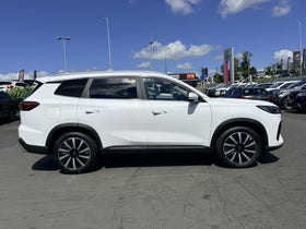 2025 Chery Tiggo 8 | ULTIMATE PHEV CSH | 30056 | 5