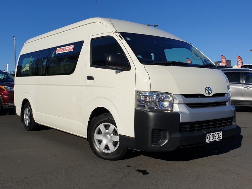 2017 Toyota Hiace | MINIBUS TD 3.0DT/4AT | 15267 | 1