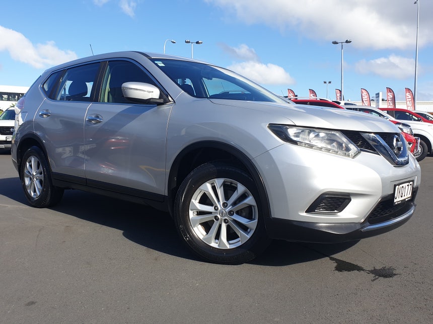 2016 Nissan X-Trail | ST 2.5P/6CVT/SW/5DR | 15573 | 1