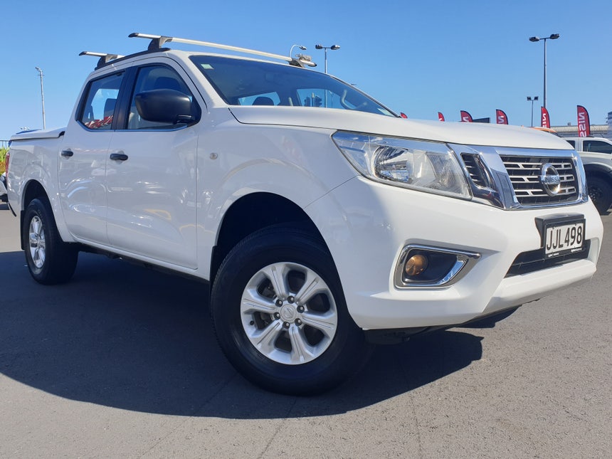 2015 Nissan Navara | DX 2.5P/6MT/UT/4DR/5 | 16163 | 1